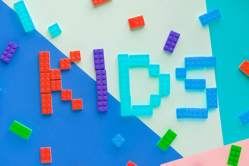 Kids Foto by Rawpixel on Unsplash